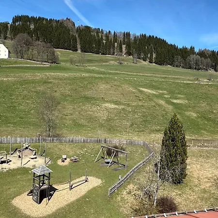 Steirer-nest * Sankt Lambrecht